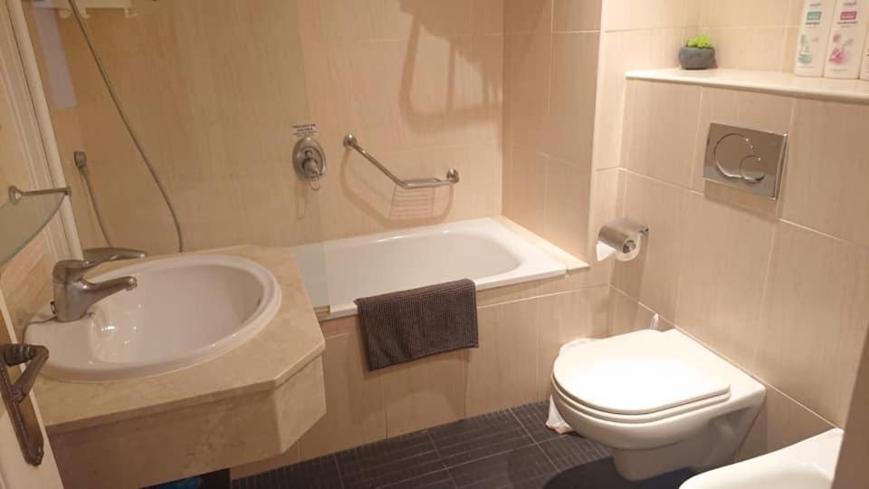 מאלגה Fully Air Conditioned Riviera Apartment Mijas Costa מראה חיצוני תמונה